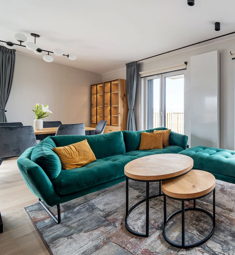 Sześć, zróżnicowanych cenowo, Wariantów Wykończenia Wnętrz Excellent